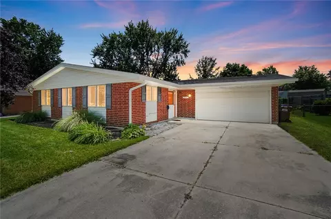 324 Oldham Way, Englewood, OH 45322