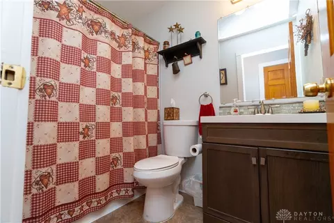 Bath - 2561 Ballentine Pike, Springfield, OH 45502 photo 1 of 2