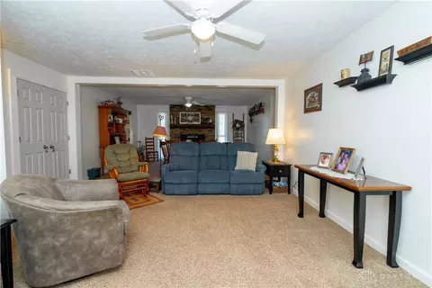 Living - 2561 Ballentine Pike, Springfield, OH 45502 photo 1 of 2