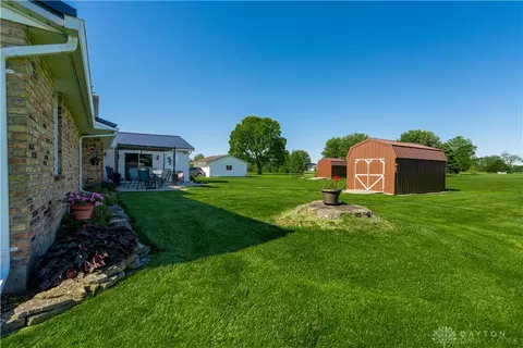 Exterior - 2561 Ballentine Pike, Springfield, OH 45502 photo 11 of 14