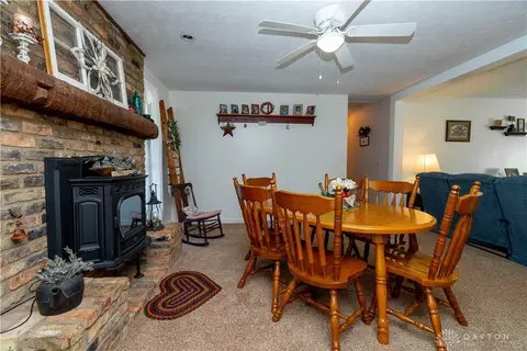Dining - 2561 Ballentine Pike, Springfield, OH 45502 photo 3 of 4