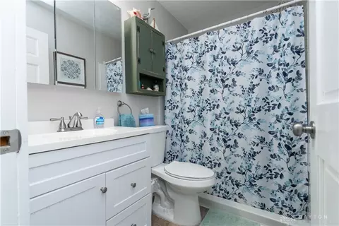 Bath - 2561 Ballentine Pike, Springfield, OH 45502 photo 2 of 2