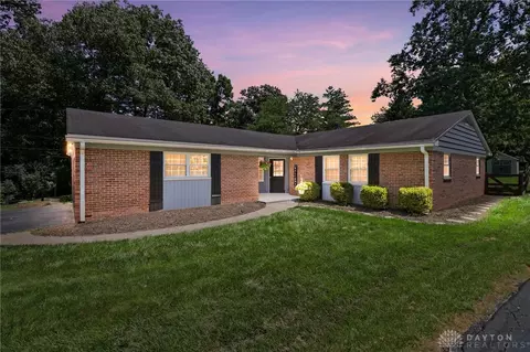 9056 Paw Paw Ln, Cincinnati, OH 45236