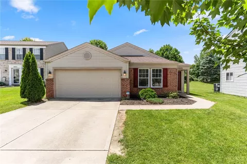 5601 Sterling Ct, South Lebanon, OH 45065