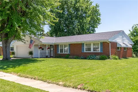 353 Bedford Ave, Xenia, OH 45385