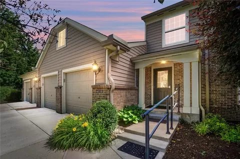 6110 Oakbridge Way #201, Milford, OH 45150