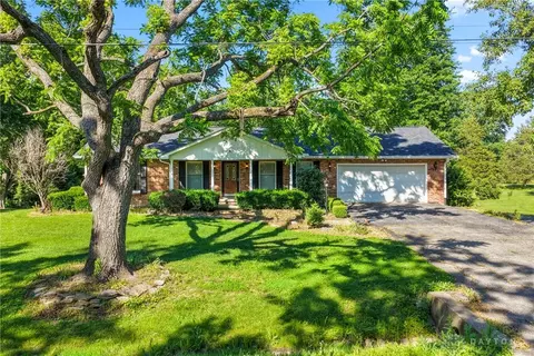 3602 Lucas Rd, Blanchester, OH 45107