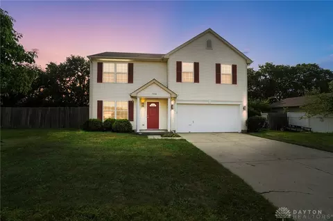 7418 Brookstone Dr, Franklin, OH 45005