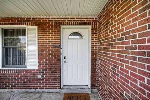 Exterior - 168 Warner Dr, Union, OH 45322 photo 2 of 5