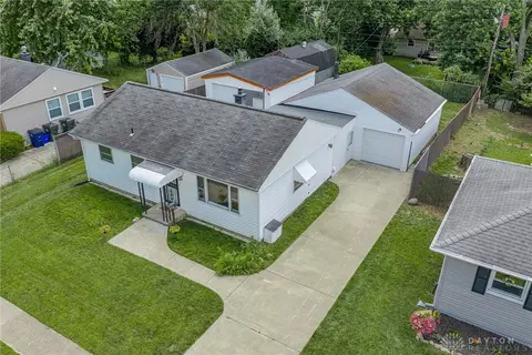 5374 Pickford Dr, Dayton, OH 45432