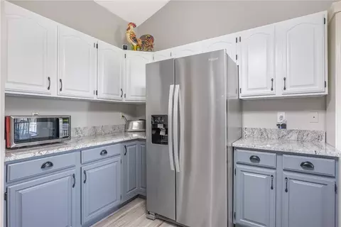 Kitchen - 114 Warner Dr, Union, OH 45322 photo 5 of 5