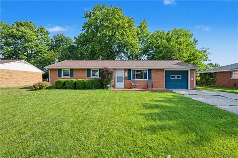 717 Kirkwood Dr, Vandalia, OH 45377