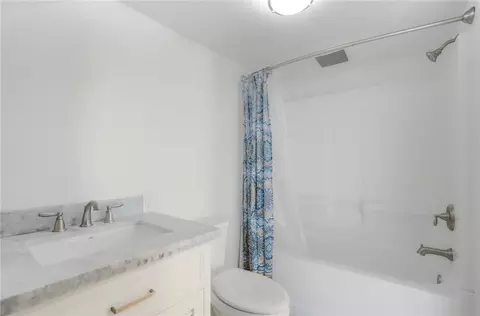 Bath - 4675 Orbison Rd, Troy, OH 45373 photo 4 of 4