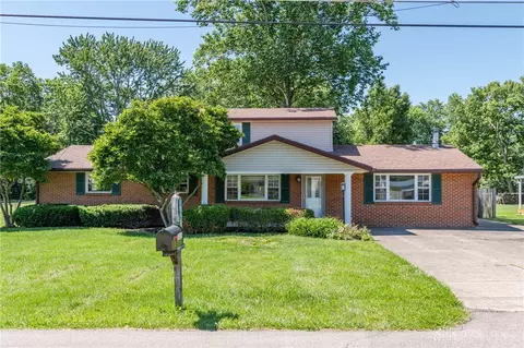 9252 Jane Ave, Miamisburg, OH 45342