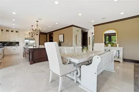 Dining - 4681 Upper Valley Pike, Springfield, OH 45502 photo 5 of 5
