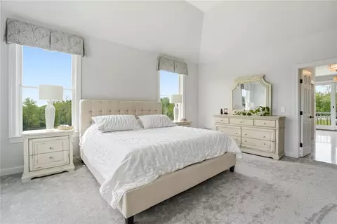 Bedroom - 4681 Upper Valley Pike, Springfield, OH 45502 photo 1 of 10