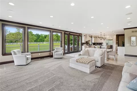 Living - 4681 Upper Valley Pike, Springfield, OH 45502 photo 2 of 4