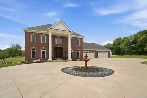 Exterior - 4681 Upper Valley Pike, Springfield, OH 45502 photo 3 of 23