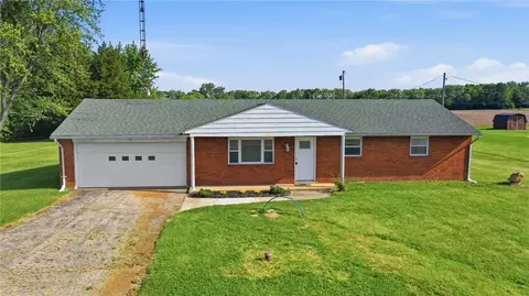 3135 E State Route 55, Troy, OH 45373