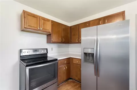 Kitchen - 3135 E State Route 55, Troy, OH 45373 photo 5 of 5