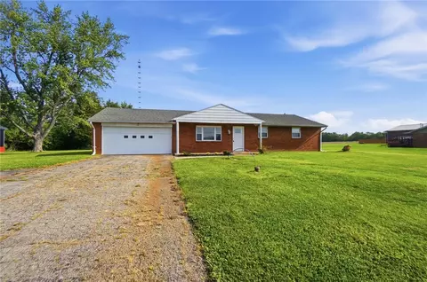 Exterior - 3135 E State Route 55, Troy, OH 45373 photo 3 of 15