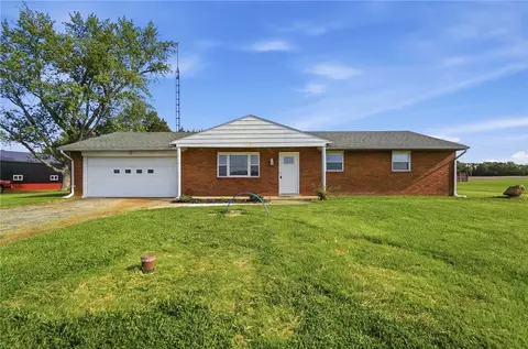 Exterior - 3135 E State Route 55, Troy, OH 45373 photo 1 of 15