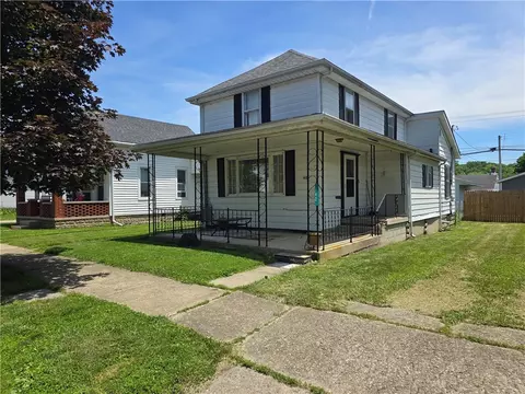 142 N Main St, Camden, OH 45311