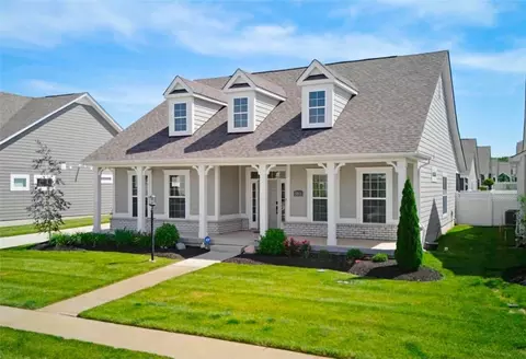 5022 Pepperwell Cir, Sugarcreek Township, OH 45440
