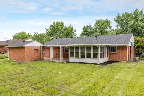 Exterior - 2808 Powhattan Pl, Kettering, OH 45420 photo 8 of 10