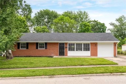 2808 Powhattan Pl, Kettering, OH 45420