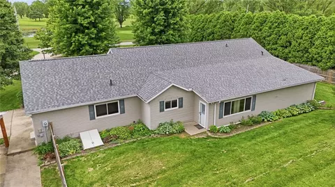 1700 W Sparrow Rd, Springfield, OH 45502 photo 3