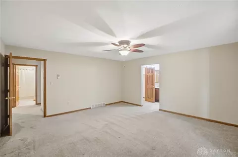 1700 W Sparrow Rd, Springfield, OH 45502 photo 39