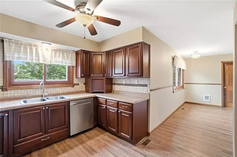 1700 W Sparrow Rd, Springfield, OH 45502 photo 17