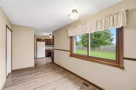 1700 W Sparrow Rd, Springfield, OH 45502 photo 23
