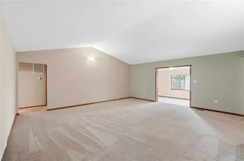 1700 W Sparrow Rd, Springfield, OH 45502 photo 30