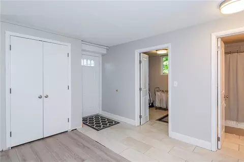 Entry Way - 2500 E Stroop Rd, Kettering, OH 45440 photo 3 of 3