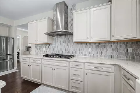 Kitchen - 1954 Stepping Stone Ct, Centerville, OH 45458 photo 2 of 7