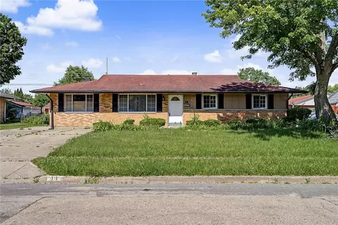 11 Hillgard St, Trotwood, OH 45426