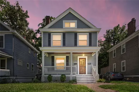 2721 Hyde Park Ave, Cincinnati, OH 45209