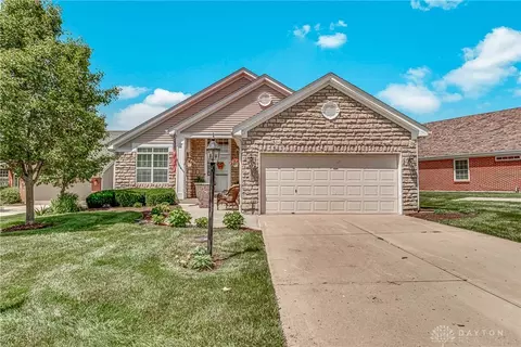 1478 Fairhill Ct, Xenia, OH 45385