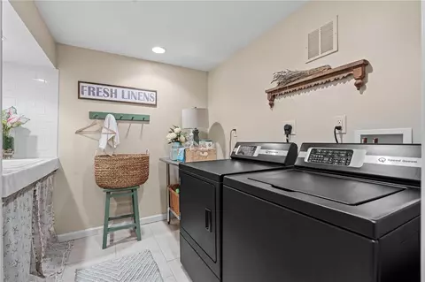 Other - 2409 Delta Ave, Kettering, OH 45419 photo 5 of 8