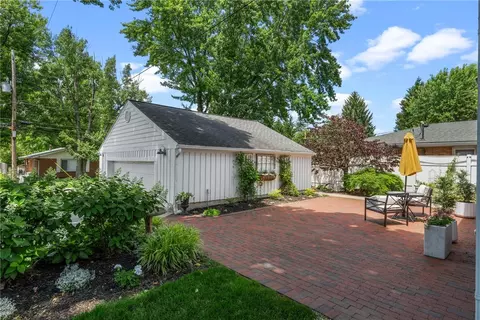 Exterior - 2409 Delta Ave, Kettering, OH 45419 photo 2 of 8