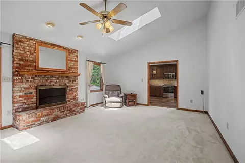 Living - 9915 Sheehan Rd, Centerville, OH 45458 photo 1 of 4