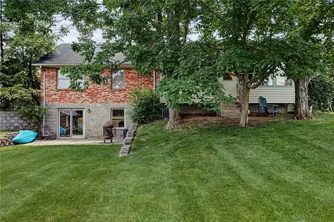 Exterior - 9915 Sheehan Rd, Centerville, OH 45458 photo 5 of 10