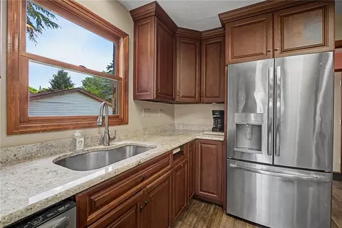 Kitchen - 9915 Sheehan Rd, Centerville, OH 45458 photo 1 of 5
