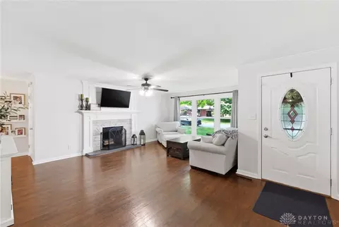 Living - 1228 Rose Bower Ave, Kettering, OH 45429 photo 1 of 3
