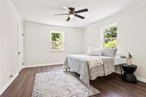 Bedroom - 6311 Iris Ave, Cincinnati, OH 45213 photo 1 of 7