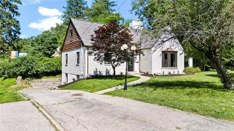 Exterior - 6311 Iris Ave, Cincinnati, OH 45213 photo 4 of 12