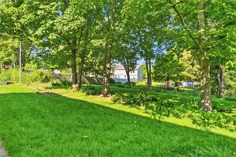 Exterior - 731 Farmbrook Dr, Beavercreek, OH 45430 photo 9 of 16
