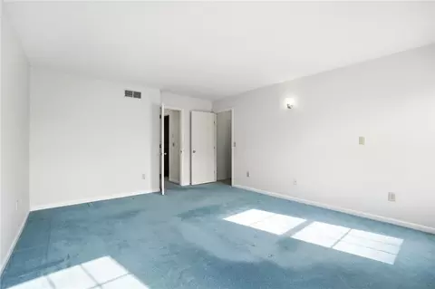 Bedroom - 731 Farmbrook Dr, Beavercreek, OH 45430 photo 2 of 10